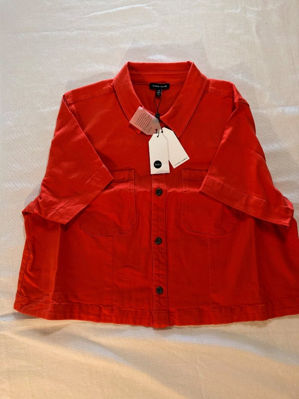 NWT Universal Standard cropped jean jacket, short sleeve, red, Size M (W18-20)